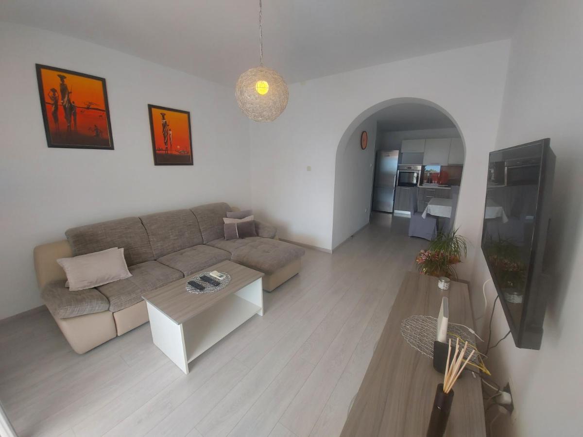 Apartments Kricin 14 Laura Baška Kültér fotó