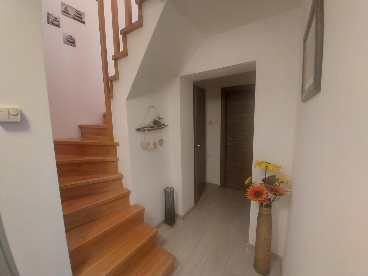 Apartments Kricin 14 Laura Baška Kültér fotó