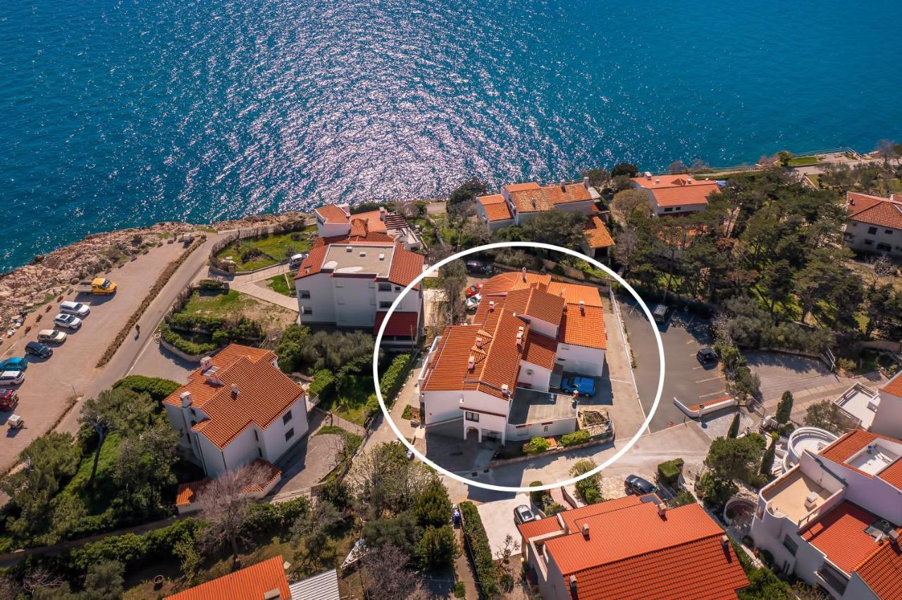 Apartments Kricin 14 Laura Baška Kültér fotó
